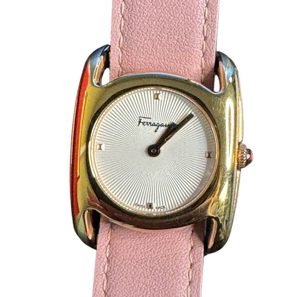 Salvatore Ferragamo NIB Vara Quartz Watch in Pink/Gold - Picture 8 of 10